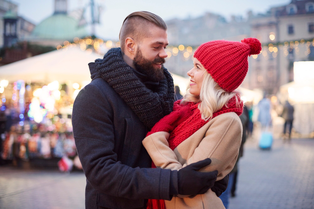 Une femme et un homme lors d’un premier rendez-vous à Strasbourg